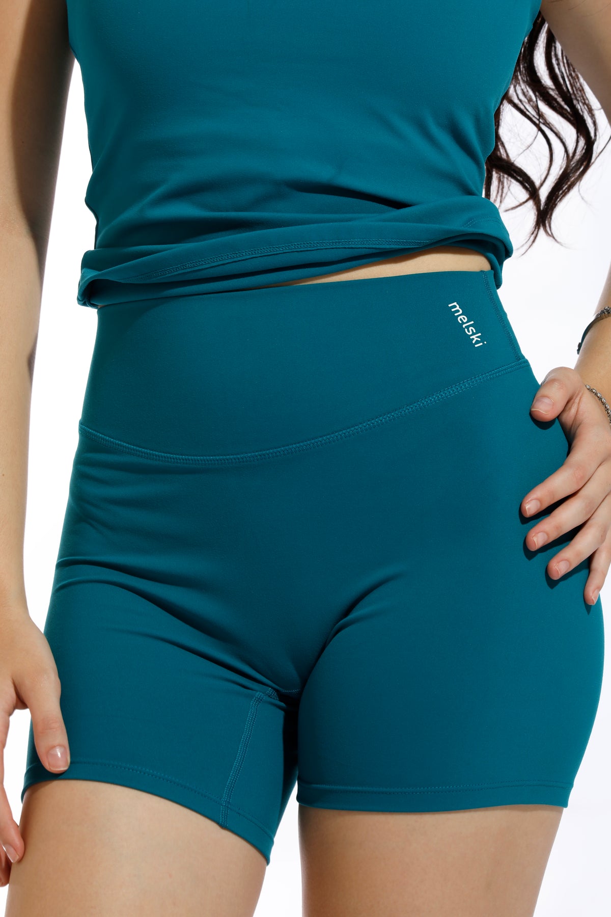 Softsculpt Shorts 6” Ocean Teal