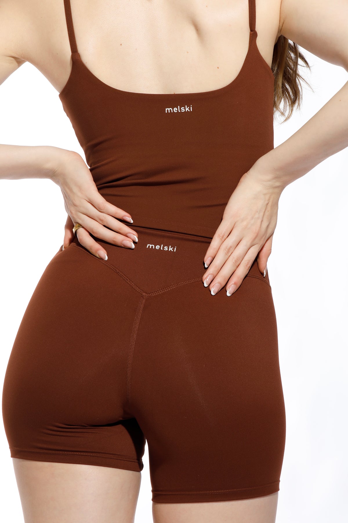 Softsculpt Shorts 6” Espresso