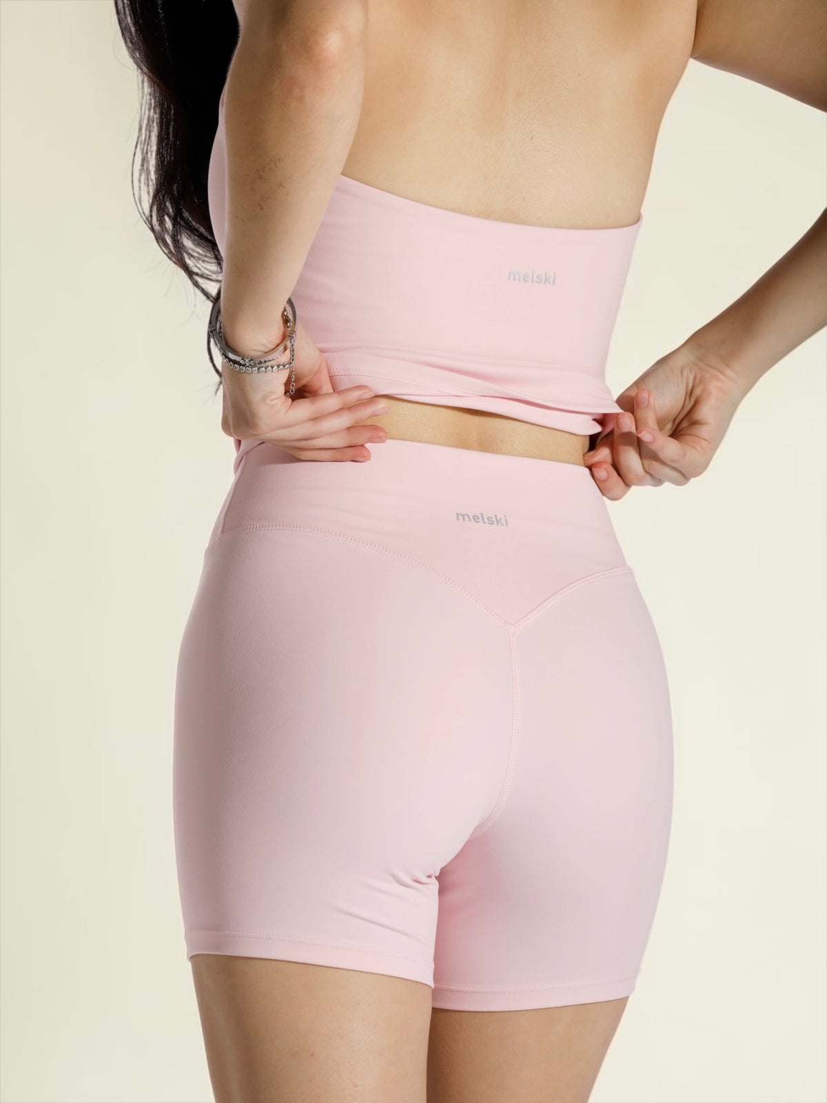 Softsculpt Shorts 6” Ballet Pink